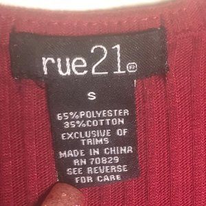 Rue 21 Top/ Bodysuit Burgundy 35% Cotton Size S